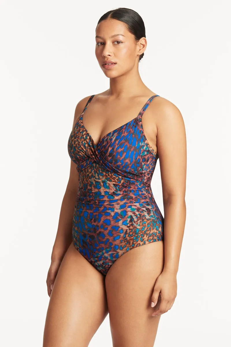 Hunter Twist Front DD/E Cup One Piece